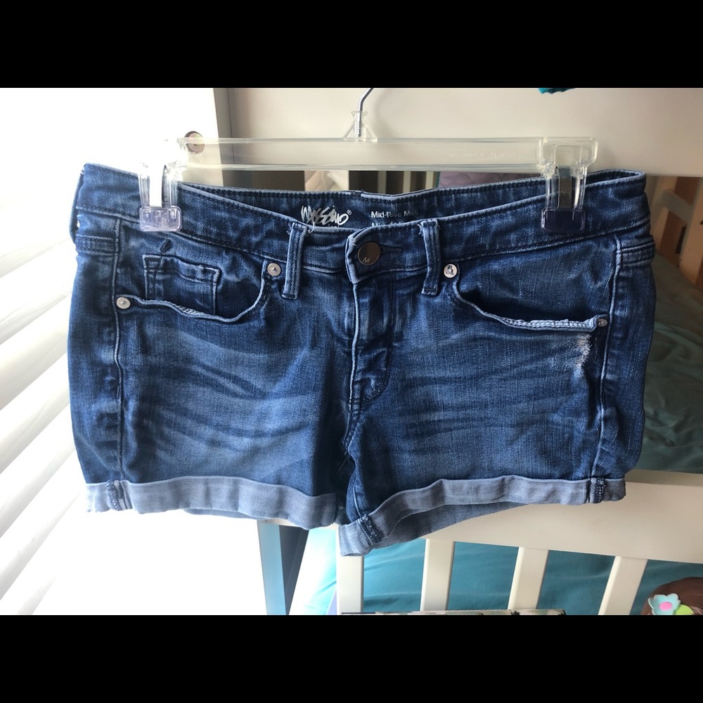 Mossimo Medium Wash Jean Shorts Rolled Cuff Size 4